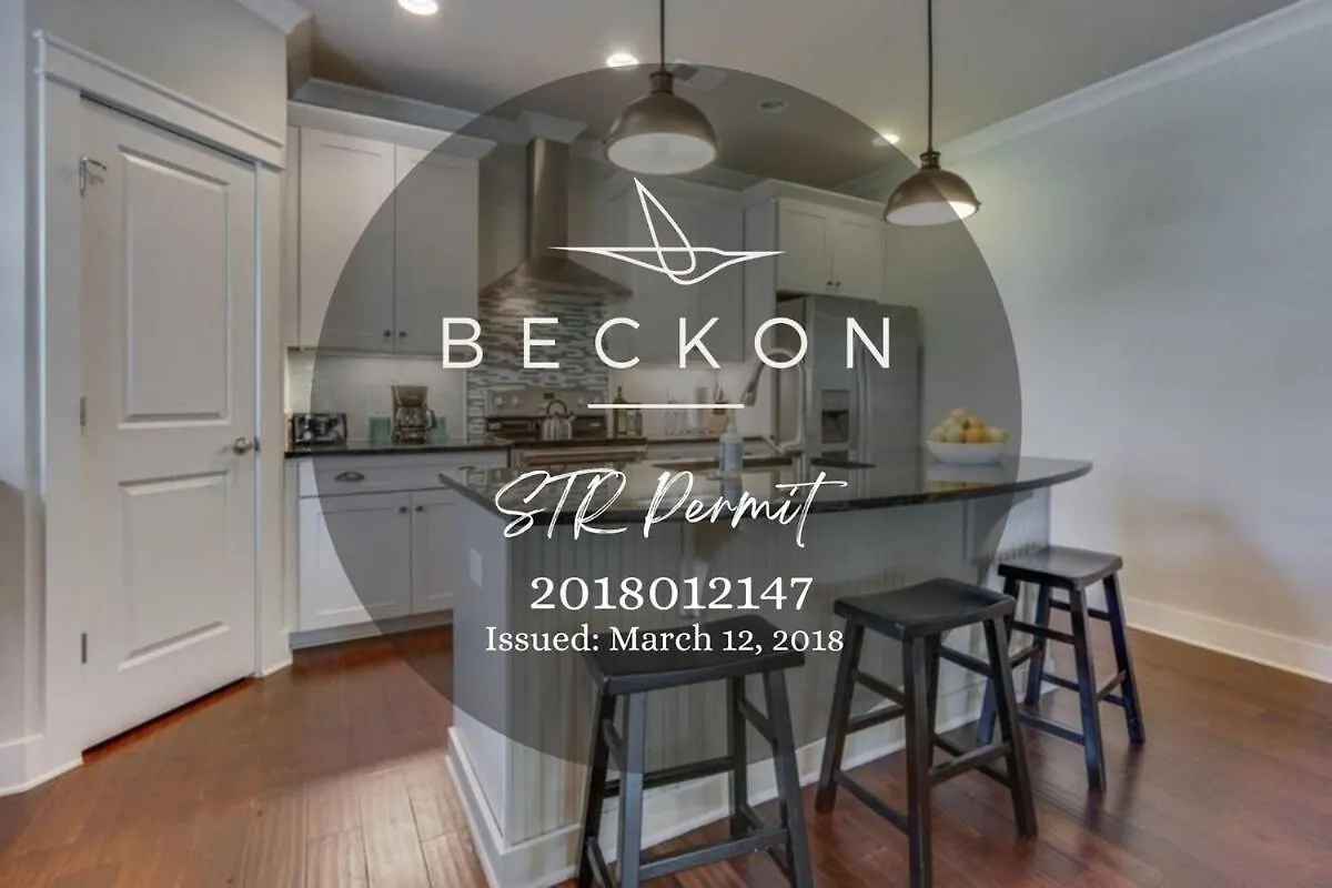 Stay In Twin Homes At Belmont In King Beds Nashville