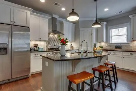 Stay In Twin Homes At Belmont In King Beds Nashville Semesterbostad